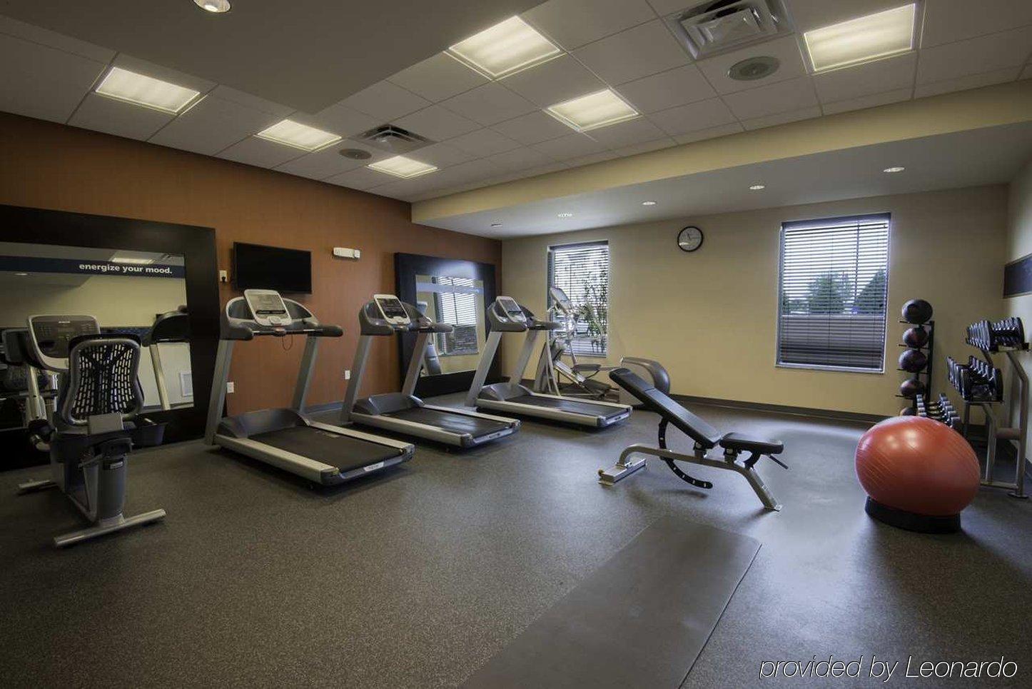Baymont By Wyndham Clarksville Northeast Екстер'єр фото